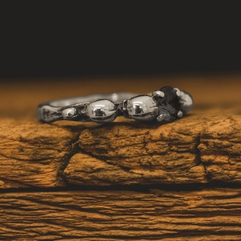 Solitário de Caveira - Skull (Prata)