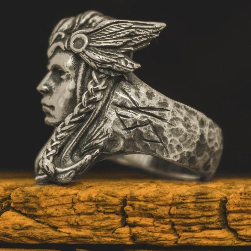 Anel Viking Freya (Prata)