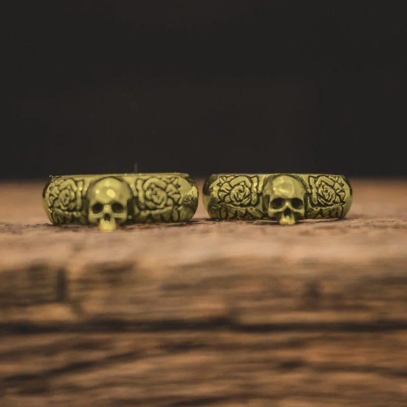 Par de Alianças de Caveiras - Skull of Bloom (Ouro)